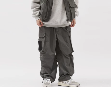 日系冲锋裤速干防水裤宽松嘻哈抽绳束脚裤防风...