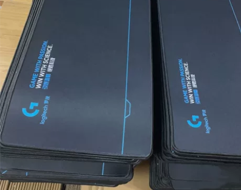 【绝 对划算】雷蛇罗技鼠标垫子加长加厚锁边...