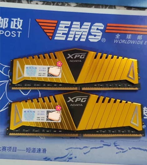 威刚ddr4 32Gx2 3600频率（6...