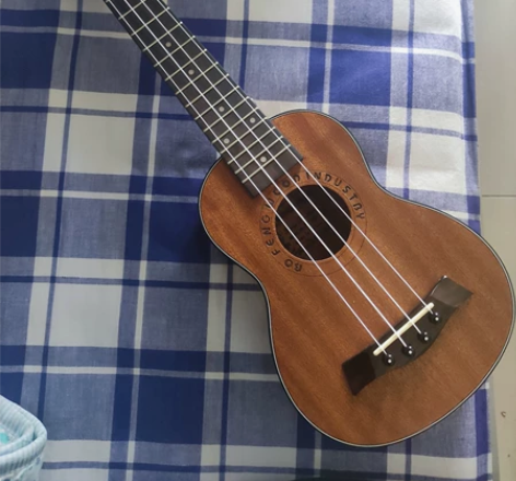 尤克里里21寸 感兴趣的话点“我想要”和我...