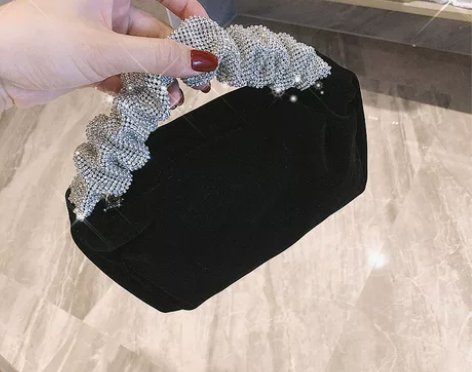 丝绒手拿包黑色时尚手挽女晚宴包手抓包礼服小...