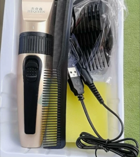 电推剪理发器充电式静音剃头刀，新买的，店里...