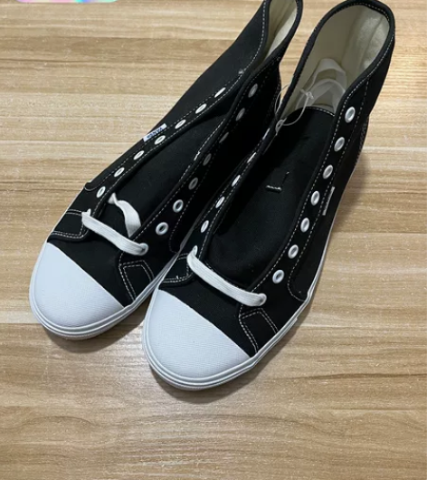 Vans鞋VN0A5HUT 尺码：42码2...