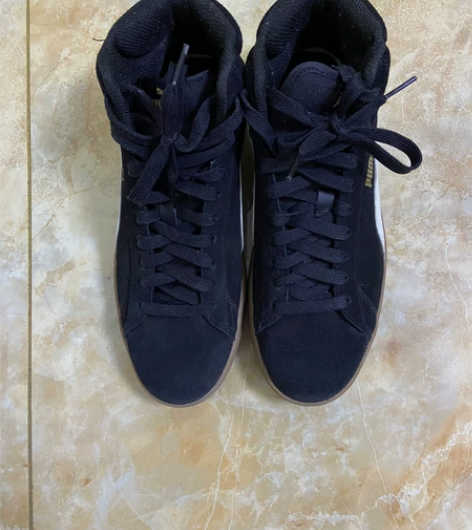 彪马高帮翻毛皮黑色板鞋。39码女士，适合脚...