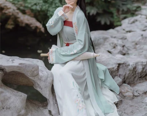 茗月萱原创汉服女宋制四件套全新送簪子礼物 ...