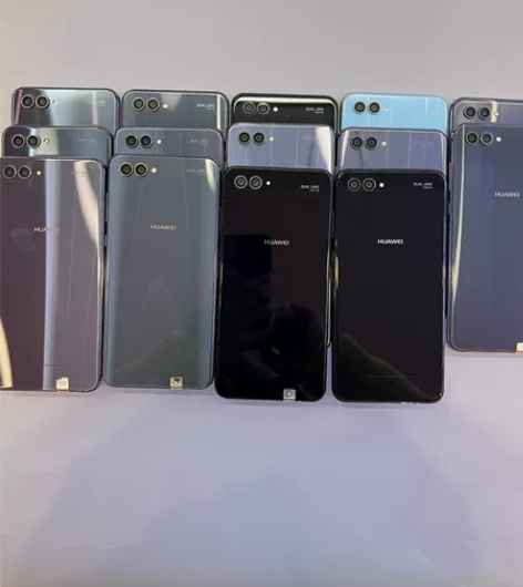 华为Nova2S  6+64g，皮毛9新，...