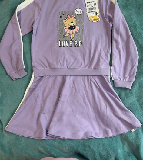 Pawinpaw女童运动风格连衣裙130码...