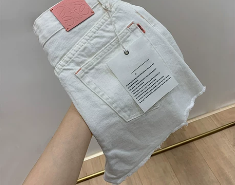 高品质 精美粉色皮标高腰a字破须边阔腿宽松...