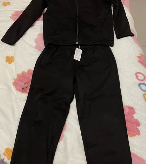 全新运动装整套  男士175    L码 ...