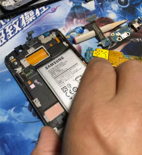 三星SM-9250  32G的 买的二手的...