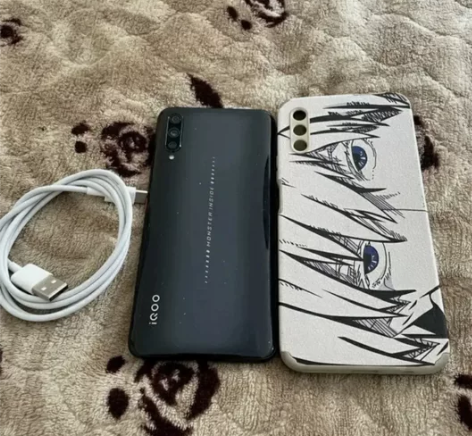 vivo iQOO 8G+128G,顶配...