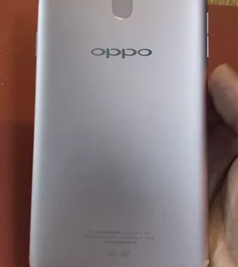 oppo R11splus.  6+64....