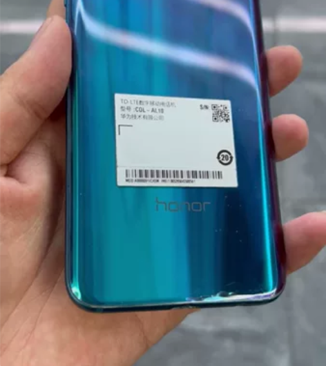 备用机荣耀10，麒麟970处理器，6+64...