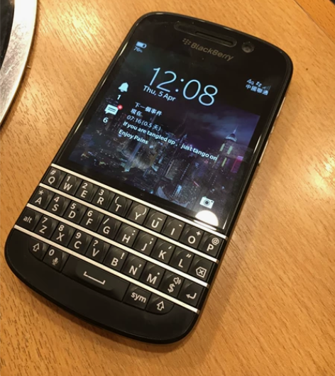 Blackberry黑莓Q10 歐版16G...