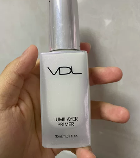 VDL隔离提亮液（过期处理） 感兴趣的话点...