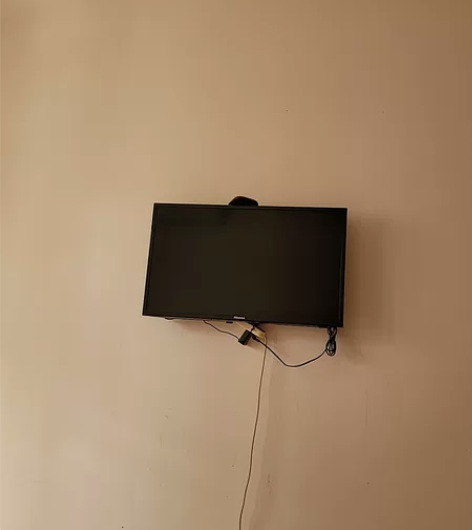 32寸清华同方液晶电视，功能正常 感兴趣的...