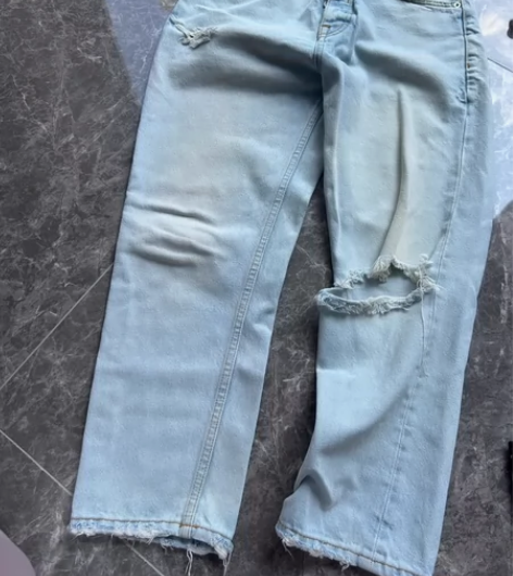 ZARA 正品  男士 破洞装饰牛仔裤 9...