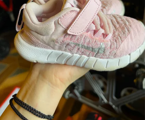 Nike儿童运动鞋 海口望海国际专柜购入内...