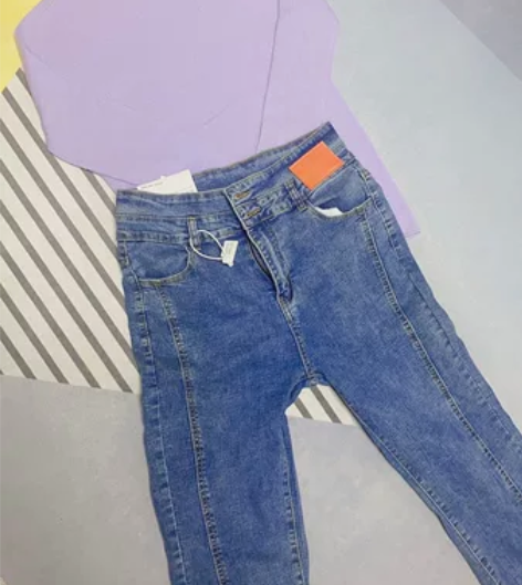 全新针织衫开衩牛仔裤 好看的薰衣草紫色，很...