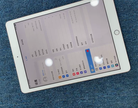 iPhone iPad7 128GWiFi...