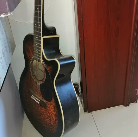10几年的老吉他音质非常好1000多买的，...