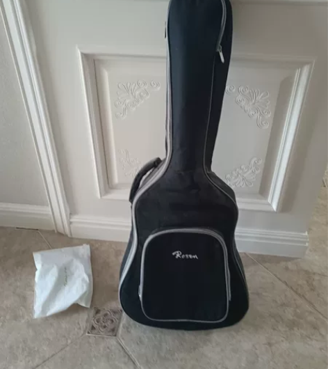 卢森吉他，高中音乐课要用，弹了半年也没弹几...