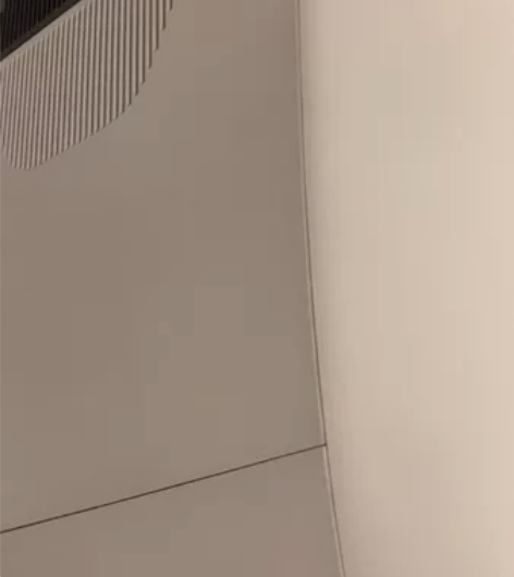 外星人r12 8776W，全原，配置如图 ...