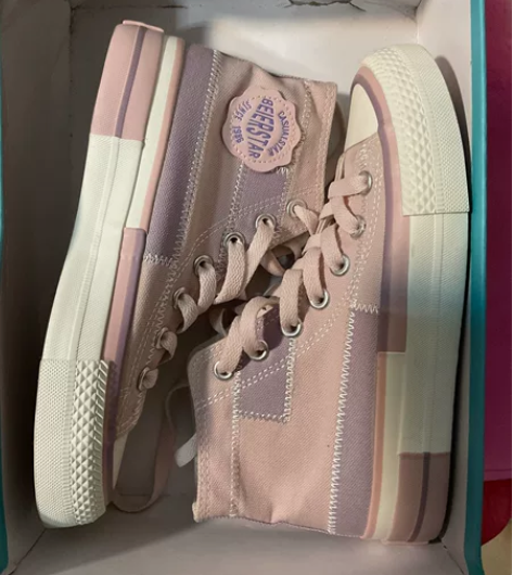 帆布鞋，买回来就试穿了下，9新，包邮包邮出...