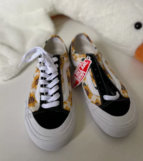 Vans板鞋休闲鞋帆布鞋，36码，全新正品...