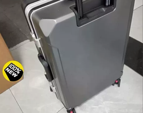 【商场撤柜】原价699袋鼠行李箱26寸28...