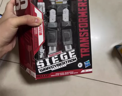 孩之宝  takaratomy  正品变形...