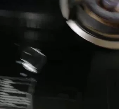 火王燃气灶,买来不到一年,现搬家出售。火很...