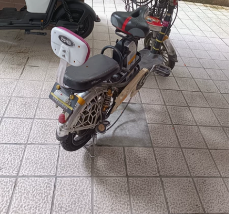 实用型台铃电动车，因为广州要上牌才能走，所...