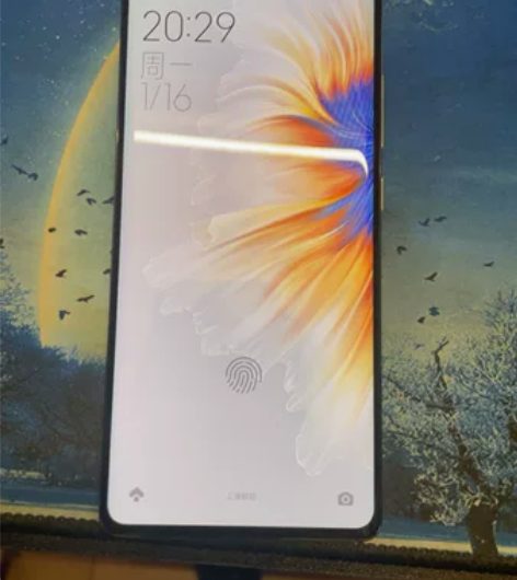 小米MX4，屏幕有细微划痕，贴膜没影响，边...