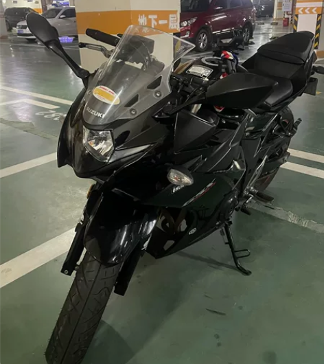 21年铃木GSX250R，全车无任何擦伤，...
