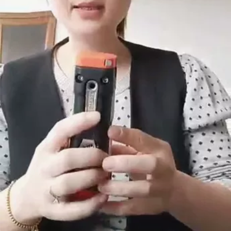 EDC便携随车13合一多功能组合工具带手电...