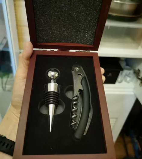 红酒开瓶器和塞子 感兴趣的话点“我想要”和...