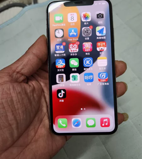iPhone 11pro max国行64G...