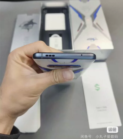 黑鲨4S高达限定版12+256G骁龙870...