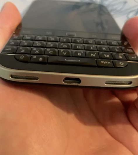 黑莓q20，美版联通4G，无线充电，只有充...