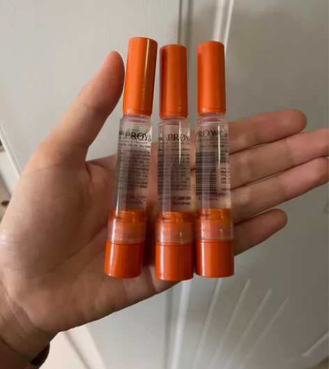 珀莱雅双抗精华7.5ml 感兴趣的话点“我...