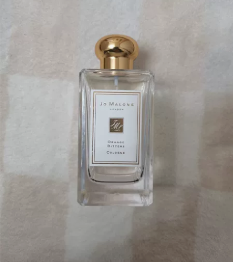 祖玛珑苦橙香水,大约还剩25ml,很少喷了...