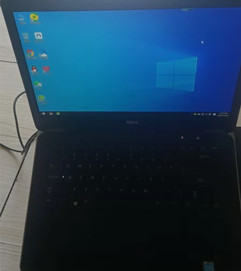 戴尔笔记本 感兴趣的话点“我想要”和我私聊...