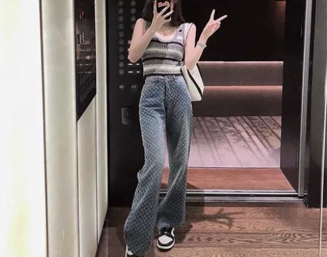 夏秋新款提花设计宽松直筒拖地休闲高腰显瘦牛...