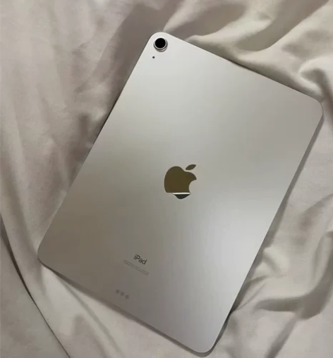 充电2次准新机iPad Air4 64g成...