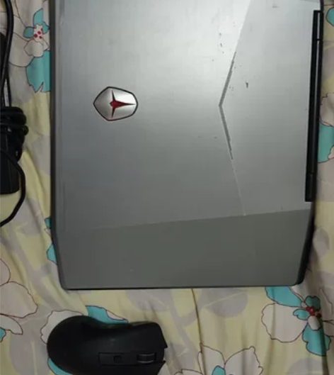 雷神911M游戏本，i7 7700CPU，...