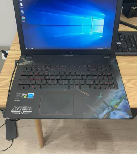 华硕飞行堡垒FX-PLUS飞机款 成色外观...