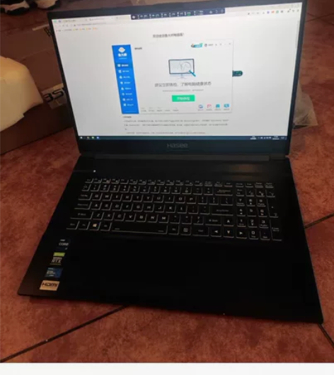 神舟（HASEE）战神 G8 RTX306...