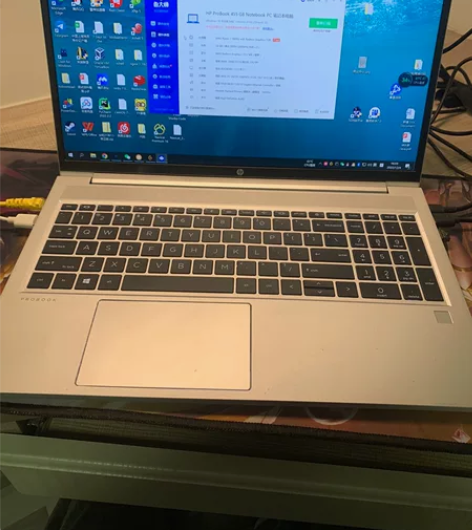 惠普战66笔记本，LOL和cs都能玩，敲代...