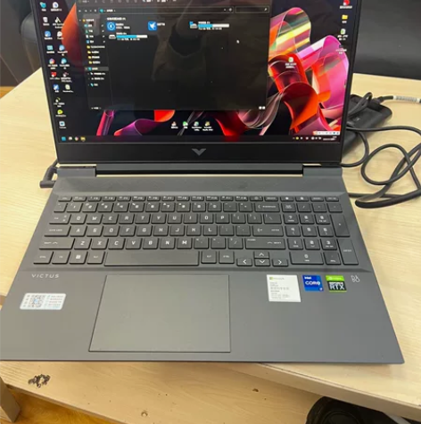 精品二手 惠普光影精灵7游戏本  ，i7 ...